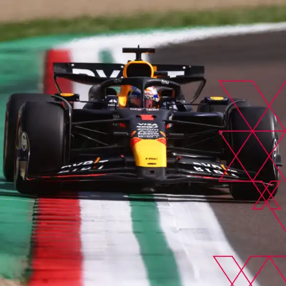 1:43 RB20 GP Emilia-Romagna 2024 – Winnaar Max Verstappen – Schaalmodel – Red Bull Racing | Verstappen.com